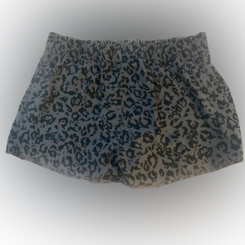 *2/$15* Leopard Print Ruffle athletic shorts - Picture 4 of 5